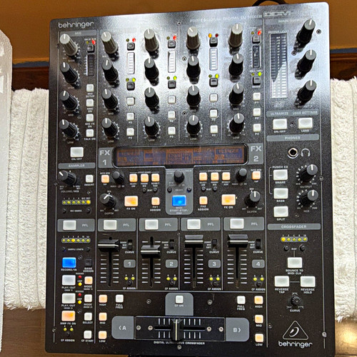 Behringer ddm4000 digital - ddm4000,