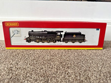 Hornby R2395A BR 2-8-0 Class