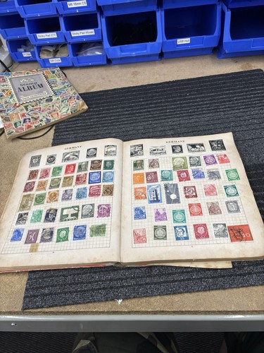 Stanley gibbons fanfare - stanley, stamp