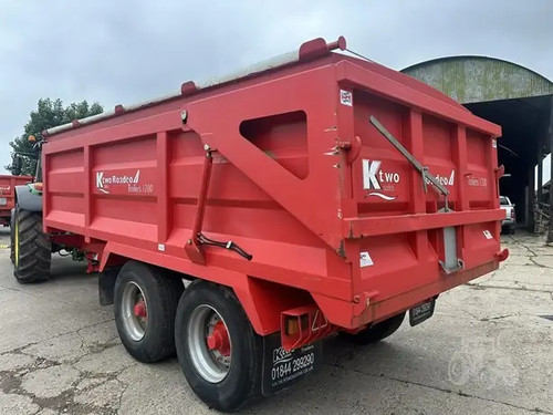 Two 1200 tonne - k, grain