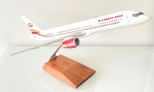 Boeing 757-200 Canada 3000 Pacmin Corporate Collectors Model Scale 1:100