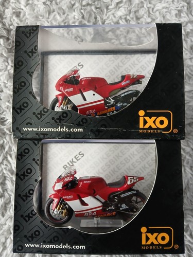 Pair ducati moto models - of,