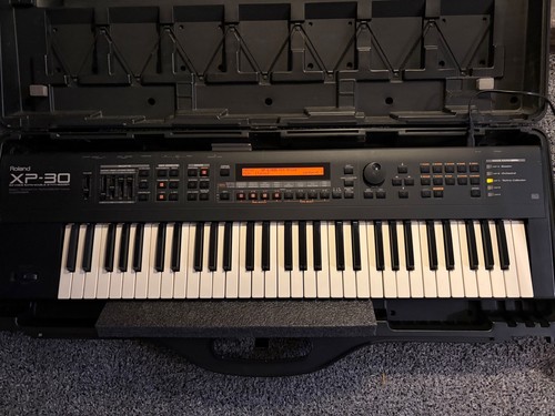 Roland expanded - xp-30,