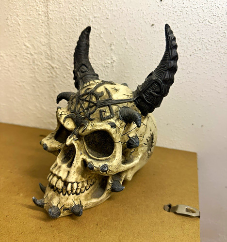 Gothic resin horned - gothic,