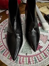 Ladies Black Patent Heels By