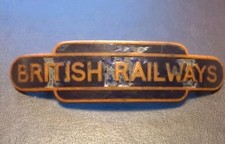 VINTAGE TOTEM CAP BADGE BRITISH RAILWAYS, JR GAUNT LONDON (BR Eastern).