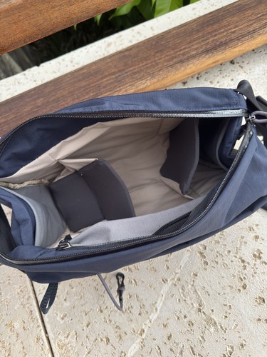 Bellroy sling bag navy - bellroy,