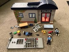 Play Mobile Police Station