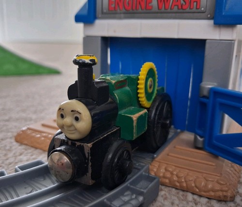 Thomas tank friends wooden - &,