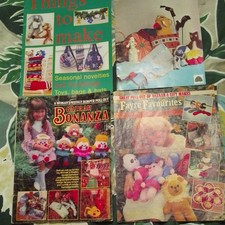 Selection Of Vintage Toy, Christmas Decs & Gifts Knitting  Patterns