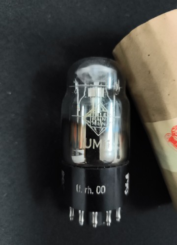 Radio tube telefunken - tube, um11