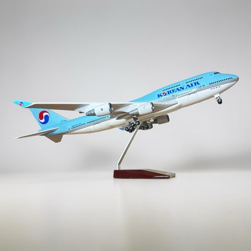 47cm korean air b747 - 47cm,