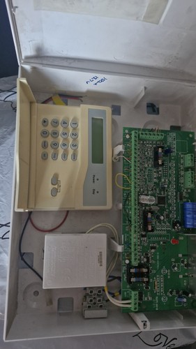 Honeywell accenta intruder - accenta,