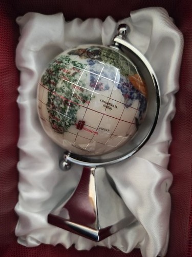 Mini gemstone world globe desk - mini,