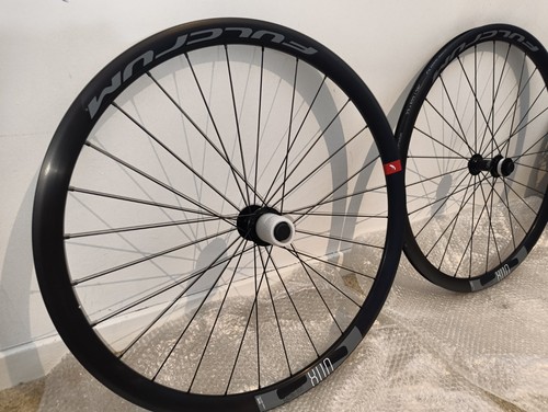 Fulcrum racing 800 700c - racing,