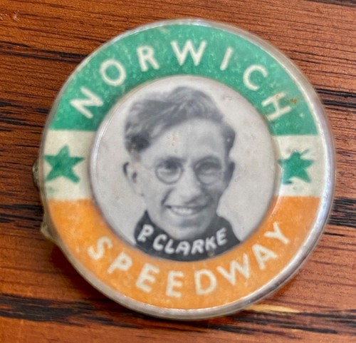 Rare norwich stars badge - norwich,