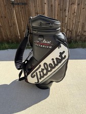TITLEIST TITANIUM STAFF BAG