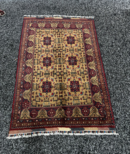 Traditional oriental geometric - traditional,