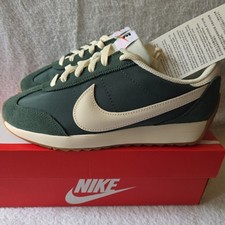 Ladies Nike Trainers Pacific