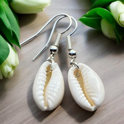 White cowrie shell drop - white,
