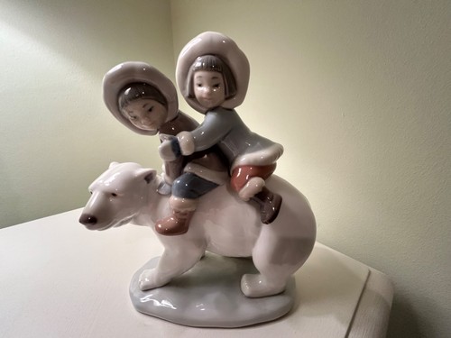 Lladro two eskimo - two, inuit