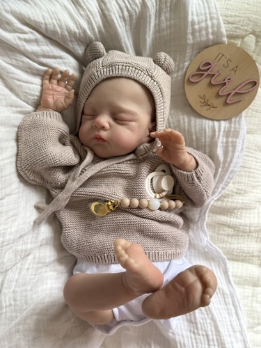 Beautiful weighted hand - weighted,