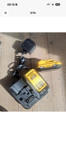 Dewalt dcb107 12v - 12v, multi