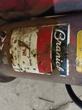 TYRE BEAD BREAKER Air .. AGRICULTURE OR VAN 