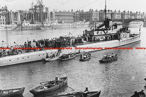F000194 ship and boats the - ship,