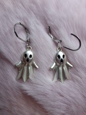 Spooky Ghost Earrings