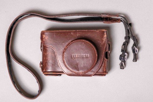 Genuine fuji fujifilm x100t - fujifilm,