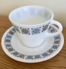 PYREX  JAJ Chelsea Cup &