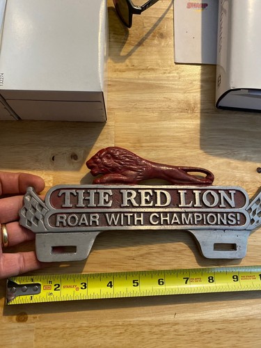 Red lion racing license plate - lion,