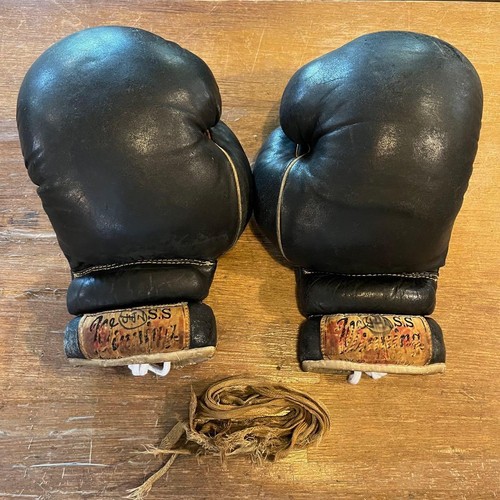 Winning old model - winning, boxing