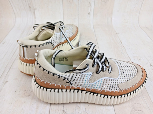 Claudia ghizzani whipstitch - claudia,