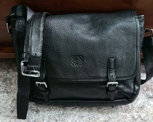 Loewe black leather - loewe,