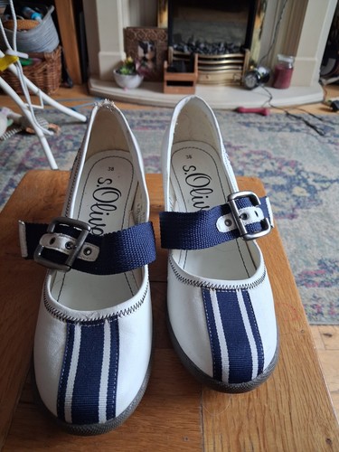 Oliver white navy - white, court