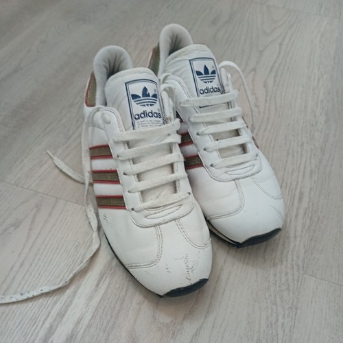 Vintage old school - old,