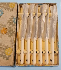 Vintage BOXED Set of 6 TEA