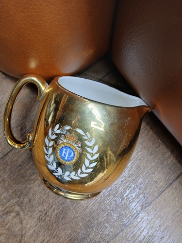 Jug sadler coronation - 5",