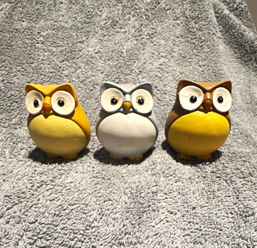 Owl figurine ornament - 3x,
