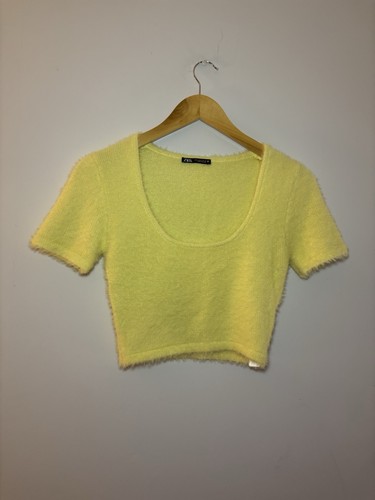 Zara lemon yellow fluffy - yellow, knit