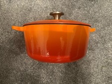 Cast iron casserole dish - cast,