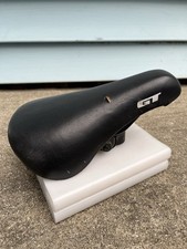 GT BMX Padded Seat GT-12