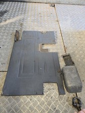 Land Rover Defender 90 110 county Back Rear Door Card wiper motor cover