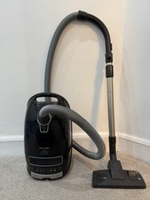 Miele S8310 Power Plus