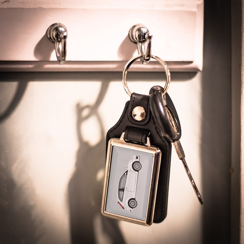 Leather look key ring mk5 - leather,