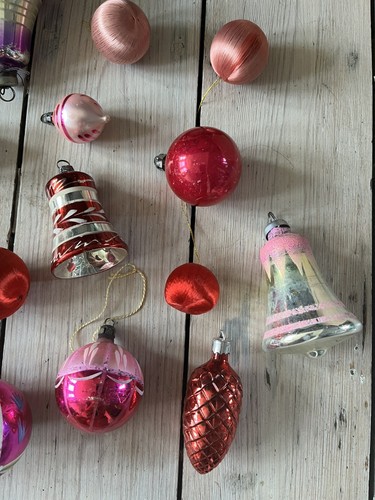 Vintage reds and pinks