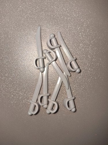 Lego minifigure accessories