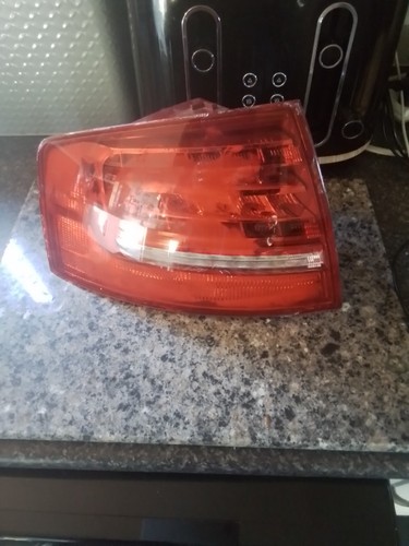 Audi rear led - a8,